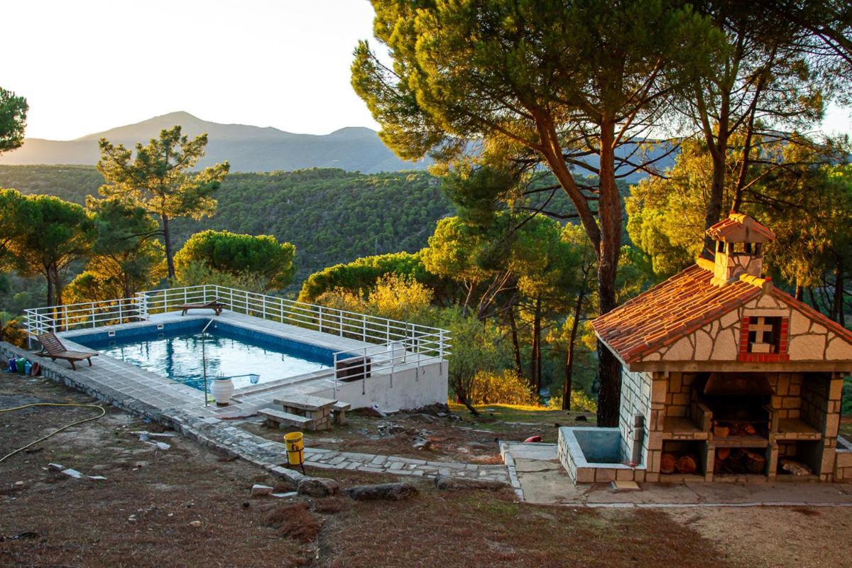 Casa Cadalso, Mirador De Gredos, Madrid Guest House Cadalso de los Vidrios Eksteriør bilde
